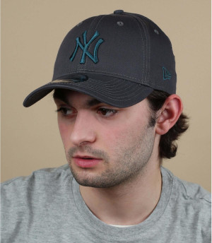 gorra NY gris azul Essentail 940 NY graphite cadet blue